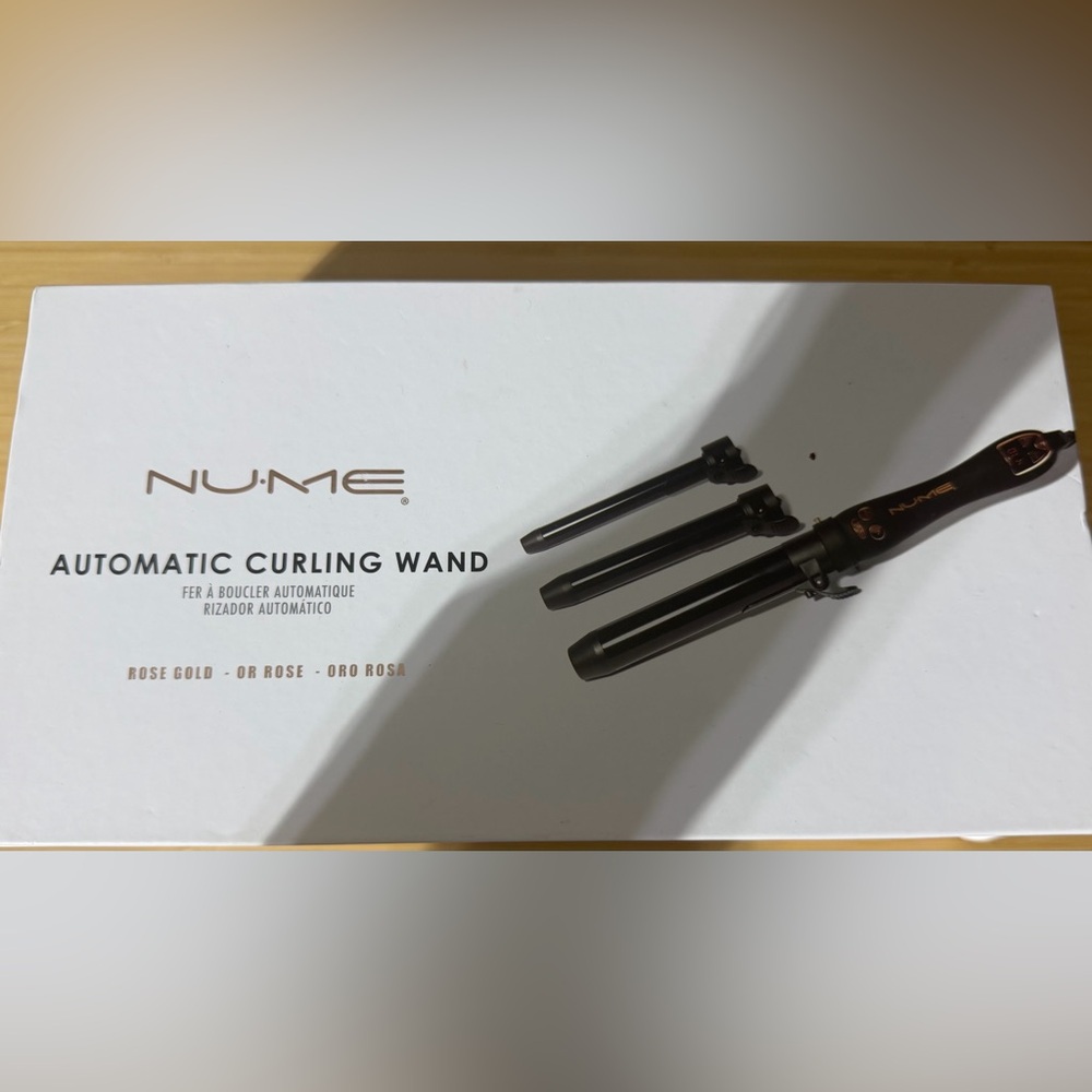 NuMe Black Curling Wand with Rose Gold Accents - Gorgeous and new. 💫